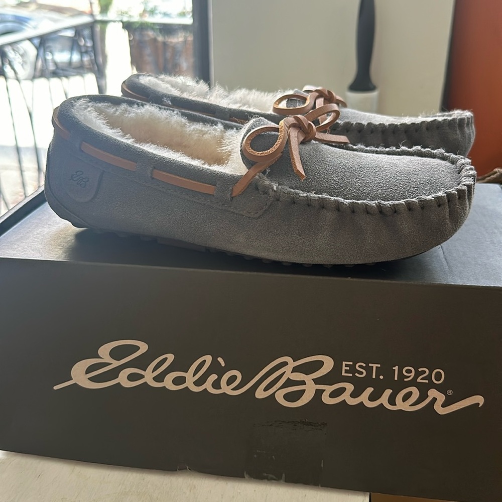 Eddie Bauer firelight shearling moccasin